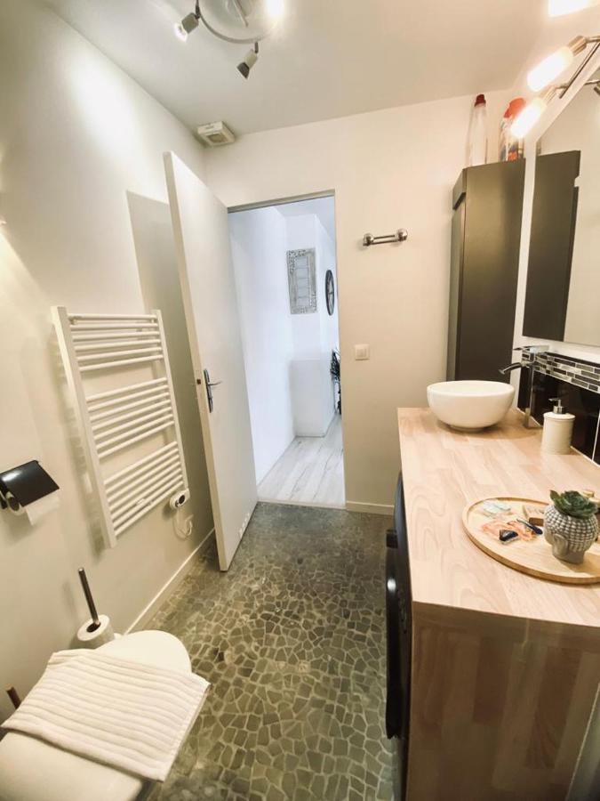 Appartement Douillet 1 Chambre - Centre Ville Аржантьой Екстериор снимка